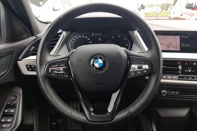 BMW Seria 1 116d Urban Line aut