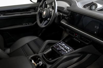 Porsche Cayenne S E-Hybrid