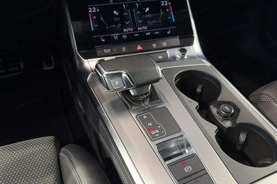 Audi A6 Avant 45 TFSI quattro S Line