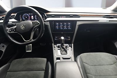 Volkswagen Arteon 2.0 Tsi Elegance Dsg