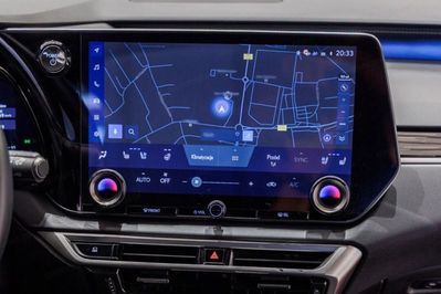 Lexus RX 450h+ F Sport Design