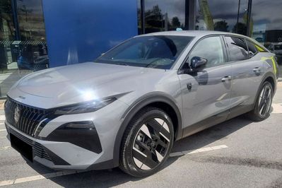 Peugeot 408 Business S&S e-DCS6 1.2 PureTech mHEV