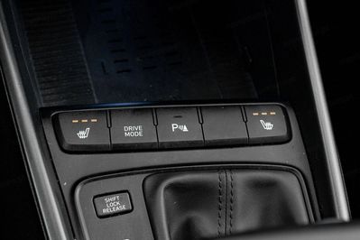 Hyundai Bayon 1.0 T-GDI Executive DCT