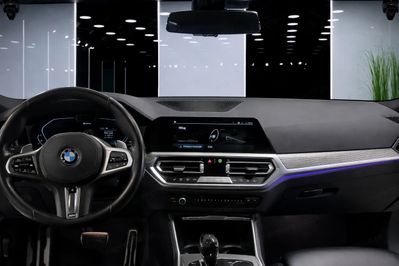 BMW Seria 3 Touring 330e xDrive M Sport