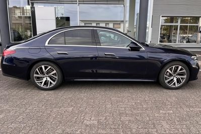 Mercedes Klasa E 220 d  4-Matic Avantgarde