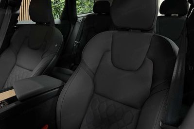 Volvo XC60 B5 AWD Plus Bright