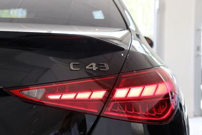Mercedes Klasa C AMG 43 4-Matic