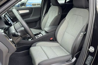 Volvo XC40 B3 Ultimate Dark aut