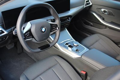 BMW Seria 3 320i xDrive