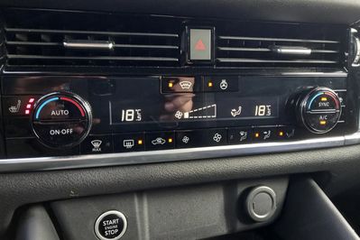 Nissan Qashqai 1.3 DIG-T mHEV N-Connecta Xtronic