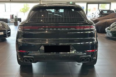 Porsche Cayenne Coupe Black Edition