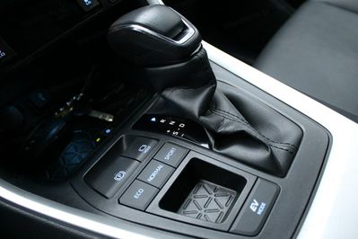 Toyota RAV4 2.5 Hybrid Selection 4x2