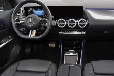 Mercedes GLA 220 4-Matic AMG Line