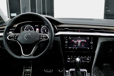 Volkswagen Arteon 2.0 TSI Elegance DSG