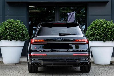Audi Q7 SQ7 TFSI quattro