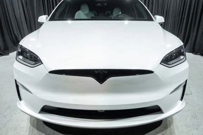 Tesla Model X AWD
