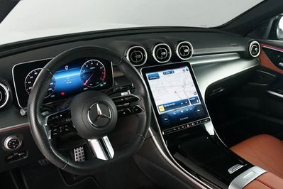 Mercedes Klasa C 300 mHEV 4-Matic AMG