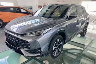 MG HS 1.5T HEV+ Exclusive aut
