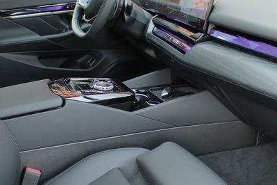 BMW Seria 5 530e