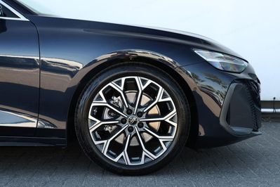 Audi A6 e-Hybrid Quattro S line Avant