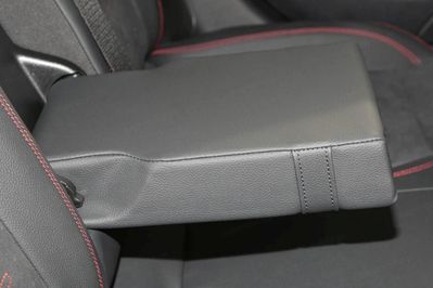 Mercedes CLA 220 4-Matic AMG Line