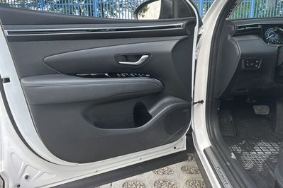 Hyundai Tucson Platinum 1.6 T-GDi HEV  4WD