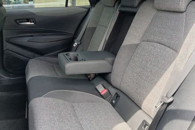 Toyota Corolla 1.8 Hybrid Style