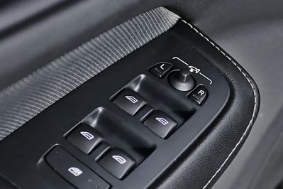 Volvo S60 B4 B R-Design aut