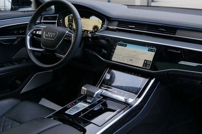 Audi A8 L 60 TFSI e quattro