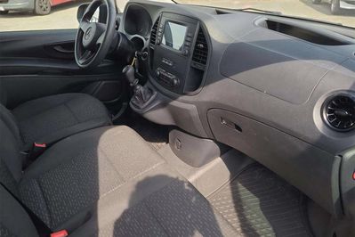 Mercedes Vito Długi