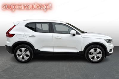 Volvo XC40 T3 Momentum Pro