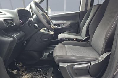 Toyota Proace City Verso Long Business