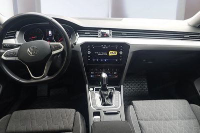Volkswagen Passat 1.5 TSI Business DSG