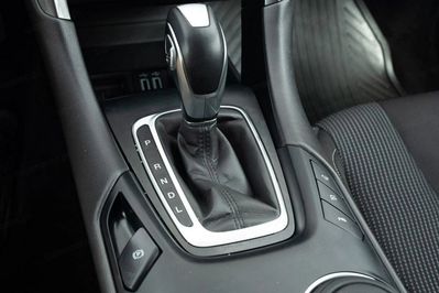 Ford Mondeo 2.0 Hybrid