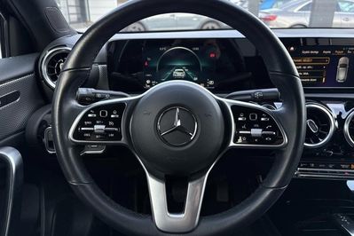 Mercedes Klasa A 200 Progressive 7G-DCT