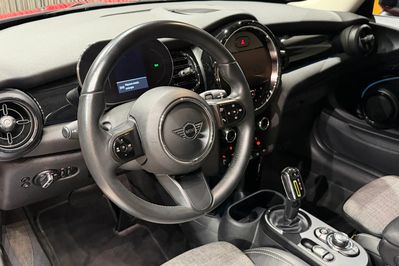 Mini Mini Cooper SE Classic Trim