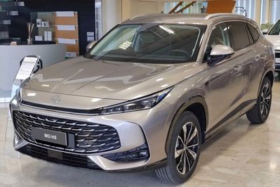 MG HS 1.5T HEV+ Excite aut