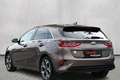 Kia Ceed 1.4 T-GDI L Business Line