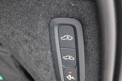 Volvo XC90 T8 AWD Plug-In Hybrid Ultimate Bright 7os