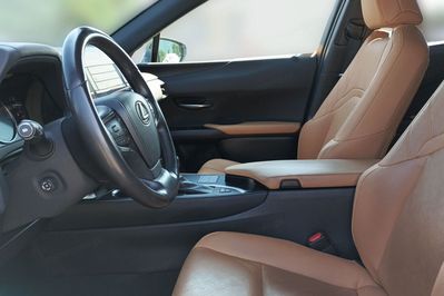 Lexus UX 250h GPF Elegance 2WD