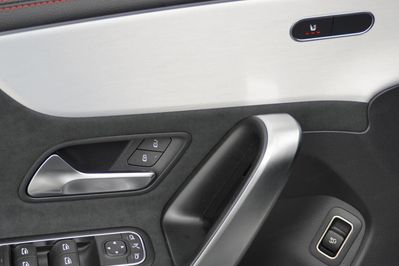 Mercedes CLA 200 AMG Line Shooting Brake