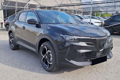 Alfa Romeo Junior 1.2 Ibrida