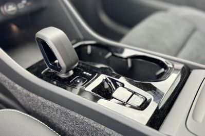 Volvo XC40 B3 Plus Dark