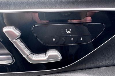Mercedes Klasa E 220 d mHEV 4-Matic AMG 9G-Tronic