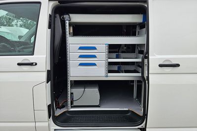 Volkswagen Transporter TDI L2H1 Zabudowa Warsztatowa