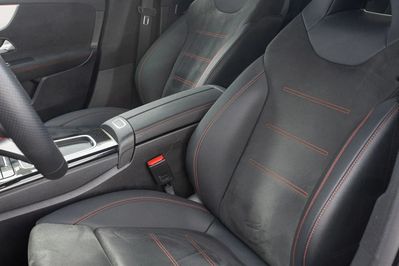 Mercedes CLA 200 mHEV AMG Line 7G-DCT
