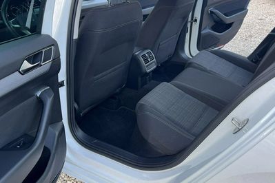 Volkswagen Passat 2.0 TDI EVO Business DSG