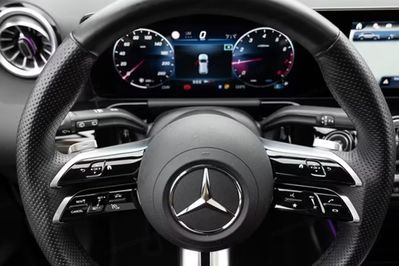 Mercedes GLA 220  4-Matic AMG Line