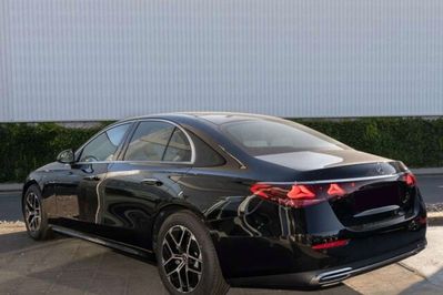 Mercedes Klasa E 200 Avantgarde