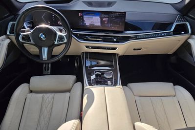 BMW X7 xDrive40d mHEV M Sport Edition sport-aut